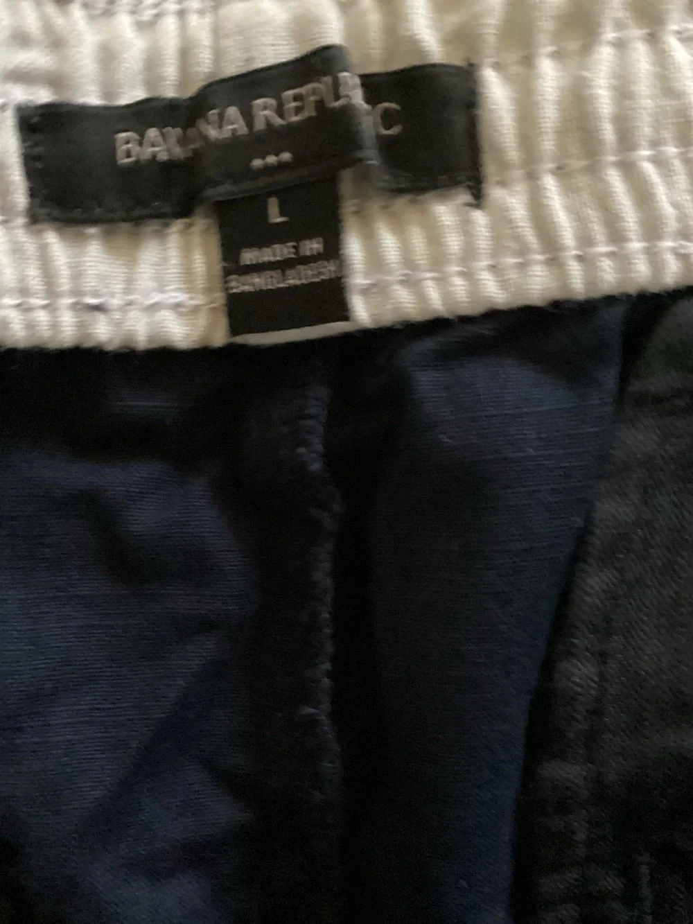 Banana Republic drawstring pineapple flat front shorts SZ L Navy pockets